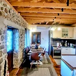 Pialia Villa *