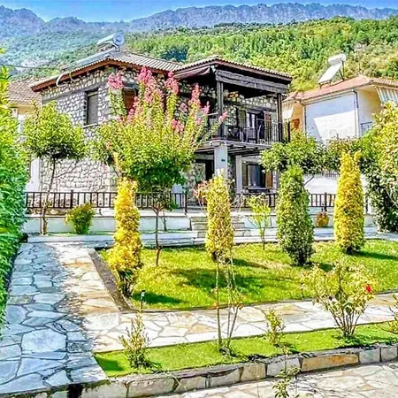 Villa Pialia