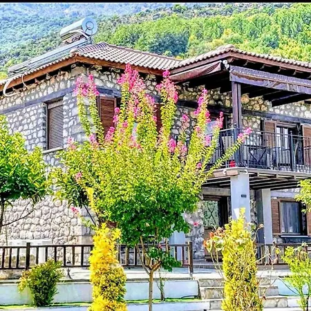 Pialia Villa *